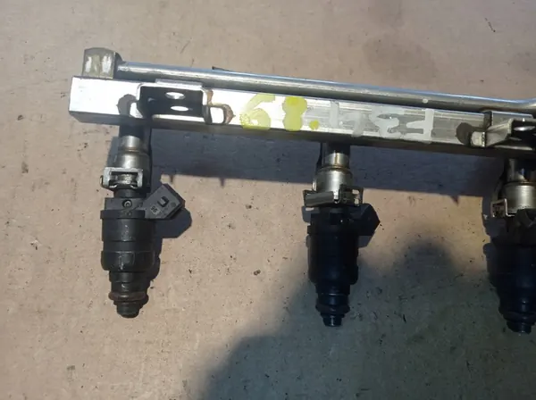 Polttoainejohdin Ruiskut SEAT SKODA AUDI VW image 4