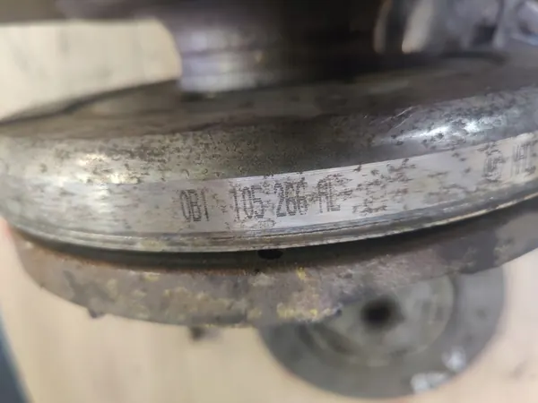 AUDI A5 B8 A6 2.0TDI Volante de Dupla Massa 0B1105266AL image 2