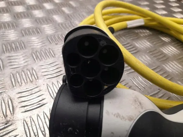 Câble de charge OEM 1EA 971 639 pour VW ID.3 image 3