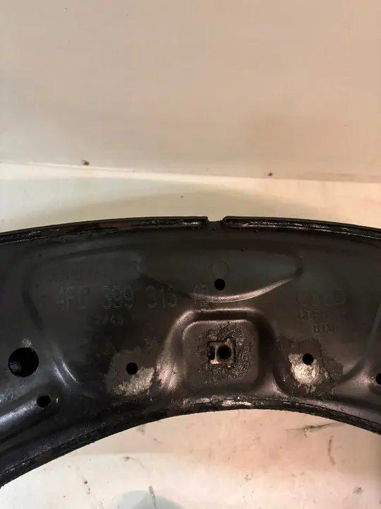 AUDI A4 A6 2.0 TDI Sottoscocca Anteriore OEM 4F0 399 313 AD image 3