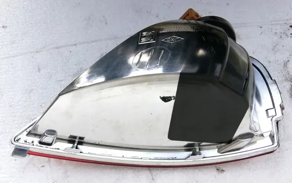 Lanterna de nevoeiro traseira direita Renault Scenic Captur 265540003R image 4