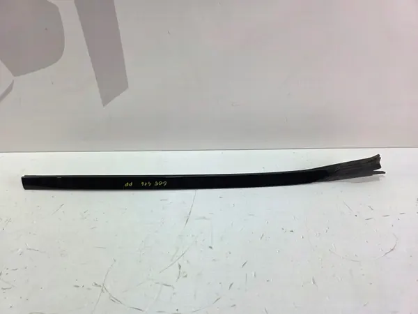 BMW X5 G05 LCI Rechte Frontscheibenleiste OEM 4167465340 image 2