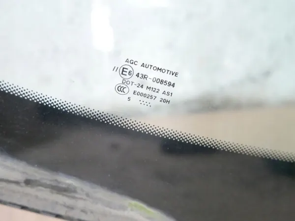Parabrisas delantero OEM Peugeot 307 CC I PHII FL CABRIO 05-08 image 4