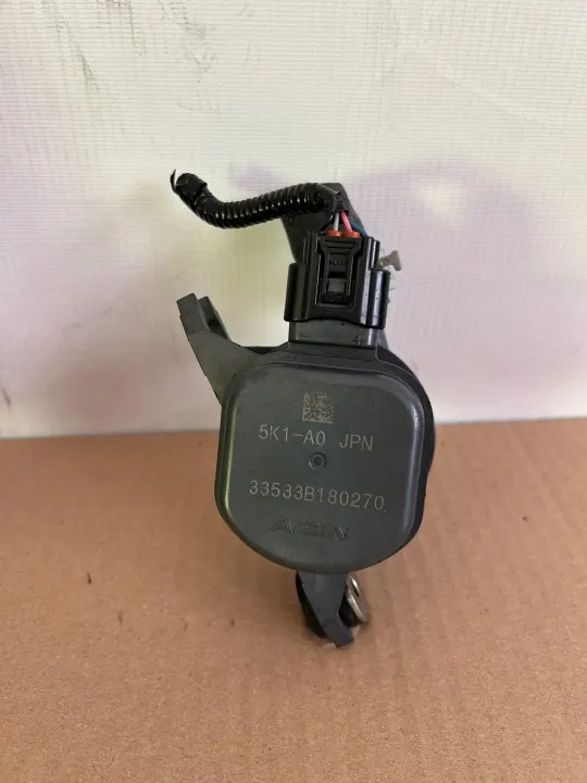 Pompe à eau Honda OE 33533B180270 - État utilisé image 2