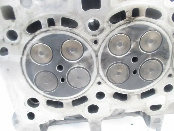Complete Cylinder Head 1.6 CDTI Opel Astra J Zafira Mokka image 5
