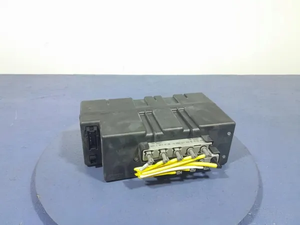 Mercedes S-klass W220 centrallåspump OEM 2208002715 image 2