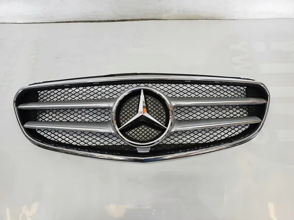 GRIGLIA MERCEDES E-KLASA W212 LIFT DISTRONIC A2128851500 image 2