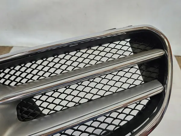 GRIGLIA MERCEDES E-KLASA W212 LIFT DISTRONIC A2128851500 image 7