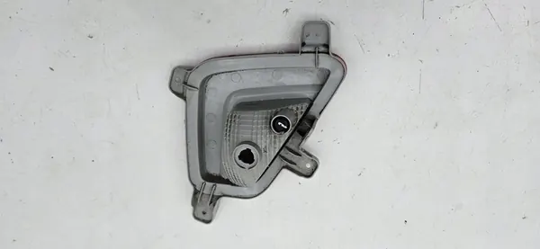 KIA PICANTO III GT LINE Luz Traseira de Ré image 2