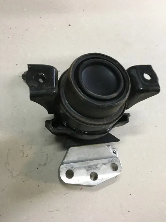 Supporto motore SUZUKI S-CROSS SX4 1.0 TURBO K10C image 5