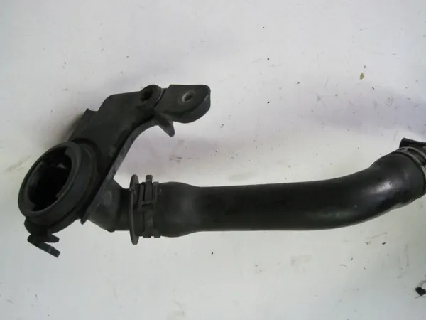 Tube de remplissage d'huile OEM 0PB115301A Porsche 911 image 5