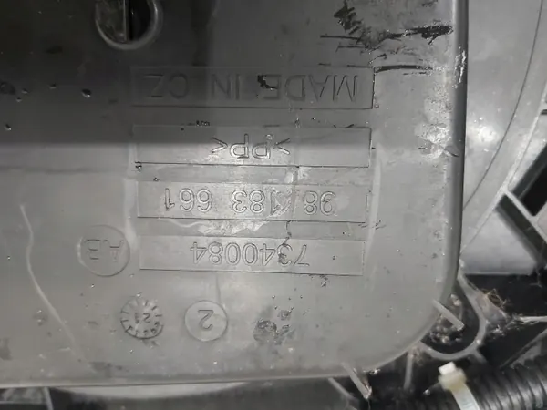 Käytetty AdBlue-säiliö OEM 4106406 Ducato Jumperille image 4