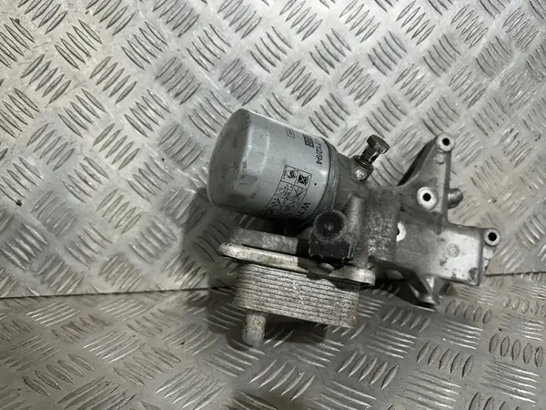 VW SKODA Ölfilterkühlerbasis OEM 03F903143H image 6