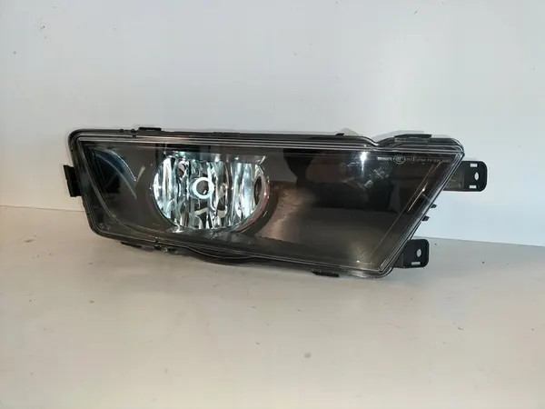 Farol Halógeno Direito SKODA OCTAVIA III 13-17 image 2