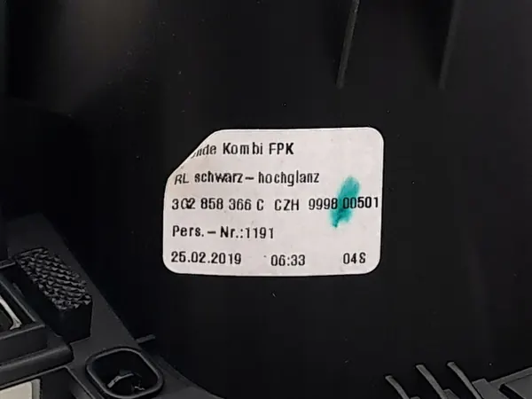 OEM 3G2858366C Dashboard Sierstrip VW Passat B8 image 9