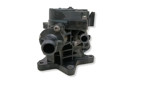 Caja Termostato Hyundai OEM 063540154 - Usado image 3