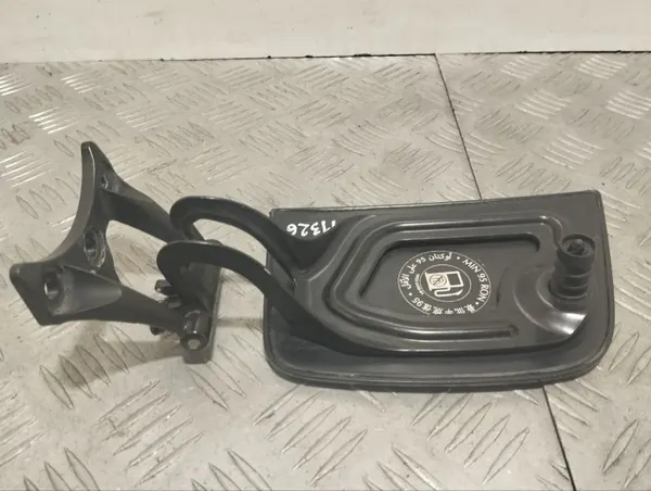 Tampa de tanque Aston Martin DB11 2019 OEM KY53405A02A image 7