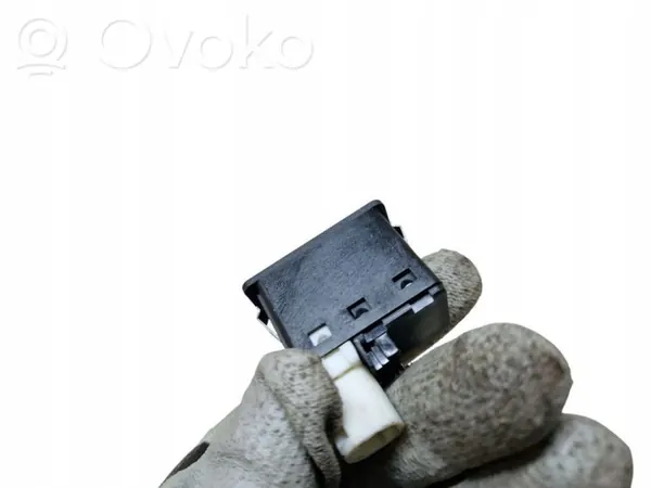 AUX-uttag OEM 8410923765301 för BMW 5-serien image 5