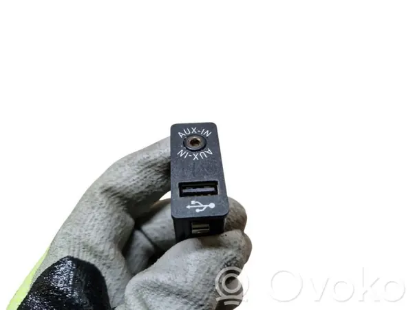 AUX-uttag OEM 8410923765301 för BMW 5-serien image 6