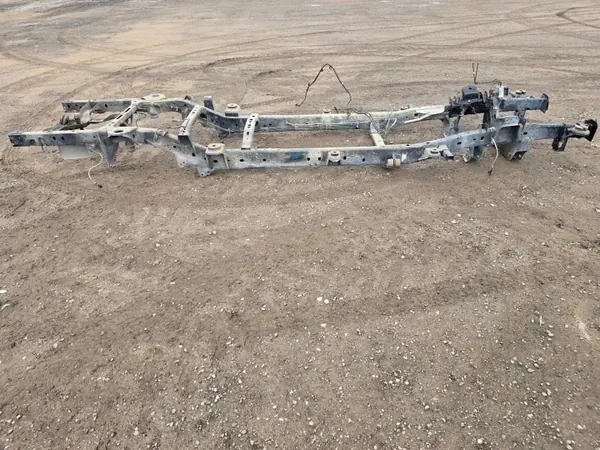 Cadre Dodge Ram 09- OEM RamaCrewCab 4x4 Cabine Longue image 3