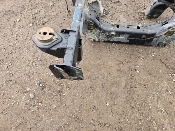Cadre Dodge Ram 09- OEM RamaCrewCab 4x4 Cabine Longue image 4