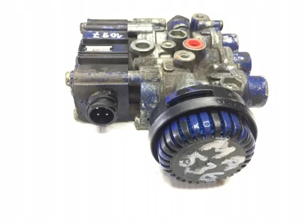 MAN ECAS-Ventil OEM 81.25902-6158 - Gebraucht image 2