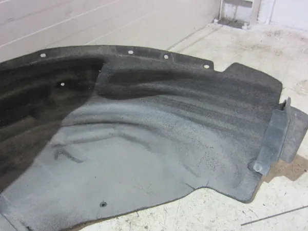 BMW X5 F15 Taka-oikea Pyöräkaari OEM 51487290670 image 3