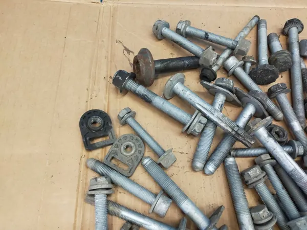 Audi OE Ophangingsbouten OEM 7,05KG voor A6 C8 image 5