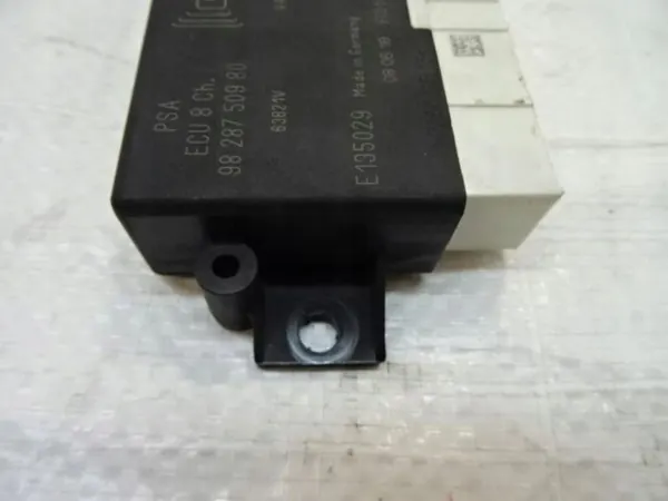 Módulo sensor PDC OEM 9828750980 para Peugeot Rifter image 3
