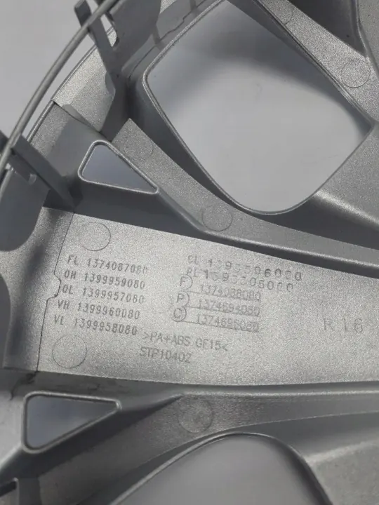 Pyöränkansi OEM 1374696080 Citroen Jumper III:lle image 3