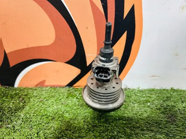 ADBLUE INJEKTOR LAND ROVER DISCOVERY SPORT L550 FX23-189E3-AB image 2