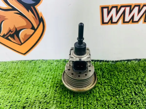 ADBLUE INJEKTOR LAND ROVER DISCOVERY SPORT L550 FX23-189E3-AB image 6