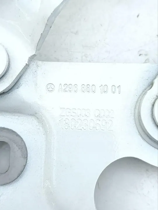 Charnière de Capot Droit OEM A2968801001 Mercedes image 7