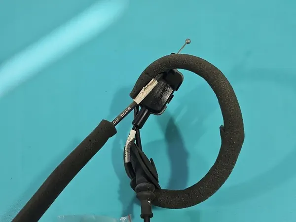 Höger Baklås 825002104R Renault Clio IV 12-20 4PIN image 7