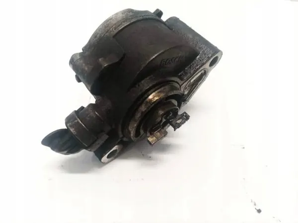 Pompe à huile OEM 2069883 pour Citroen C4 1.6L 2006 image 3