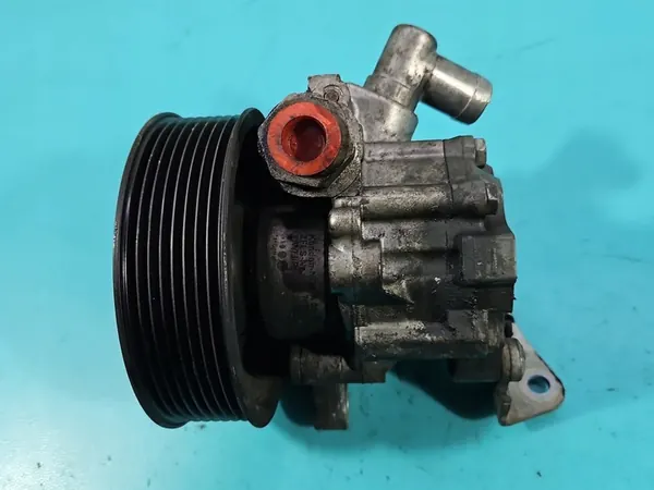 Servostyrningspump Mercedes ML W164 3.0 CDI A0044668301 image 2