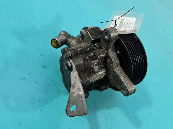 Servostyrningspump Mercedes ML W164 3.0 CDI A0044668301 image 4