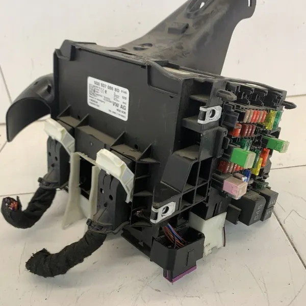 Komfortkontrollmodul VW PASSAT B8 2.0 TDI 2015 image 3