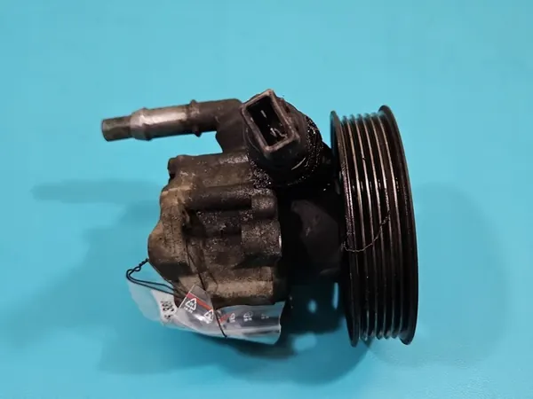 Bomba de direção assistida VW Golf IV 1.6 SR image 4