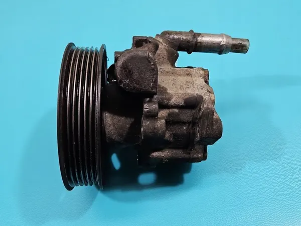 Bomba de direção assistida VW Golf IV 1.6 SR image 7