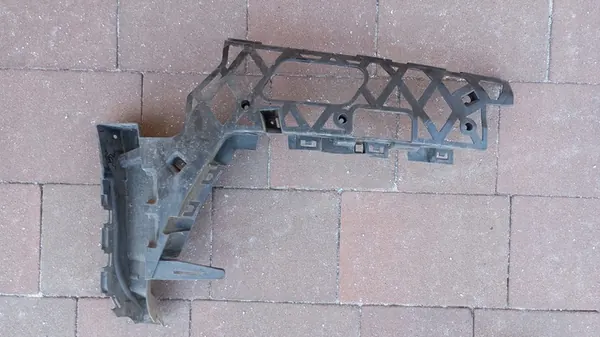 VW CC 2012-2017 R-LINE Scivolo Paraurti Anteriore Destro 3C8807178A image 3