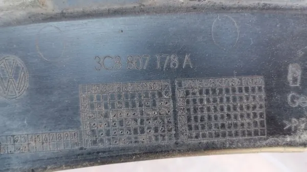 VW CC 2012-2017 R-LINE Scivolo Paraurti Anteriore Destro 3C8807178A image 4