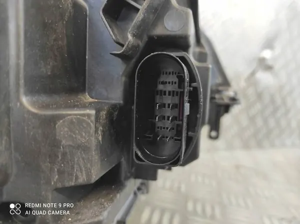 Farol dianteiro esquerdo Full LED VW Touran III image 7