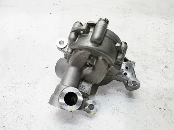 Öljypumppu OEM 06E115105 Audi A7 S7 4G:lle image 6