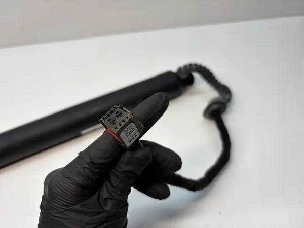 AUDI A5 F5 Elektrisk baklucka aktuator 57A827851D image 5