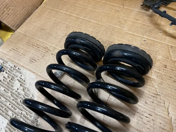 DG9C-5560-FNE achterveer set voor Ford Fusion Lift USA image 3