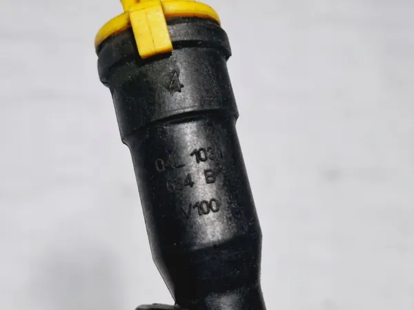 Oljesticka OEM 04L103634B för VW Golf VII 1.6 TDI image 8