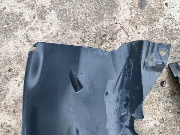 RENAULT CLIO IV Front Left Wheel Arch 638447513R image 7