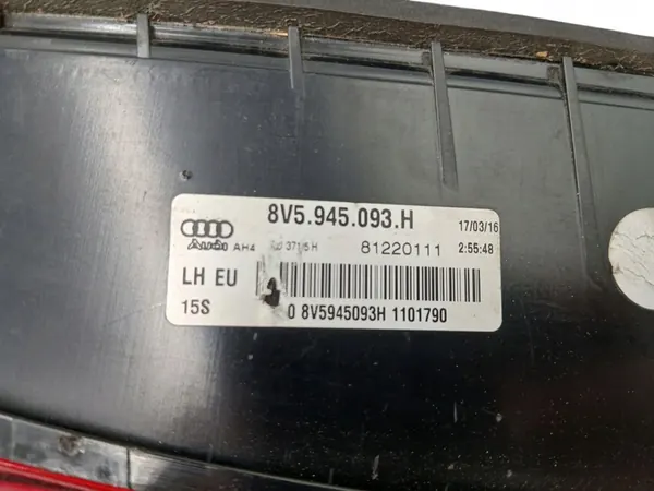 LÁMPARA IZQUIERDA LED AUDI A3 8V5 SEDÁN 8V5945093H image 3