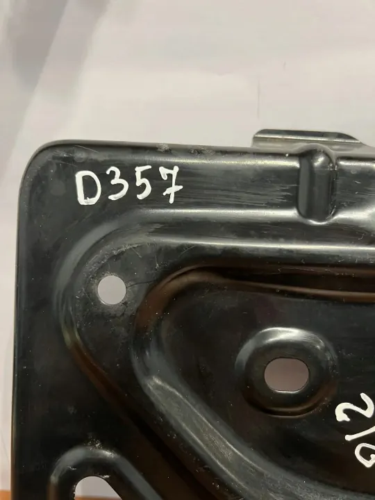 Base de batterie d'occasion OEM D357 pour Mercedes-Benz S W221 image 4